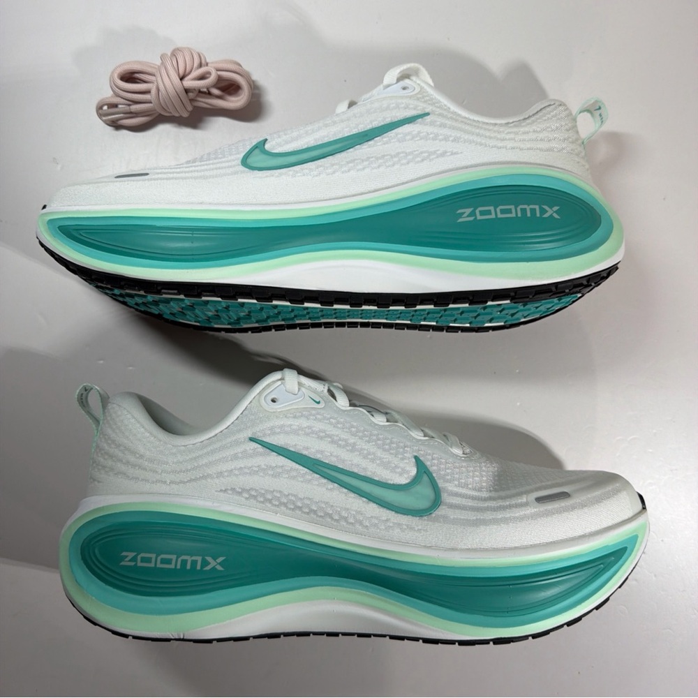 Nike Vomero Plus Wide White Turquoise IH3252-100 Women Sz 10.5 Men Sz 9 New